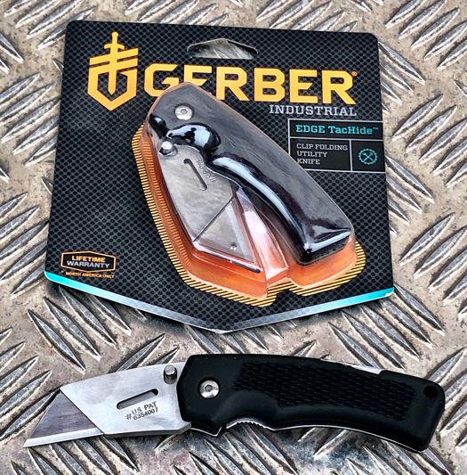 Gerber Industrial foldekniv med udskifteligt vinduesskraberblad, gummigreb og clip