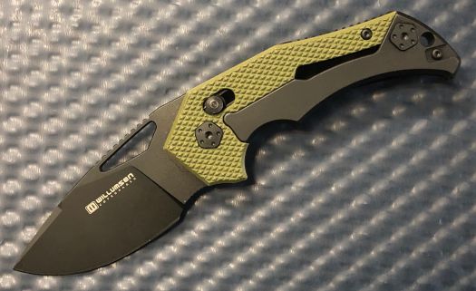 Mikkel Willumsen model Red E axislock foldekniv med dyb lommeclip