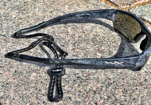 CHVAL12 Wiley X Valor solbrille med gråt glas Kryptek hexagon camoflagemønster