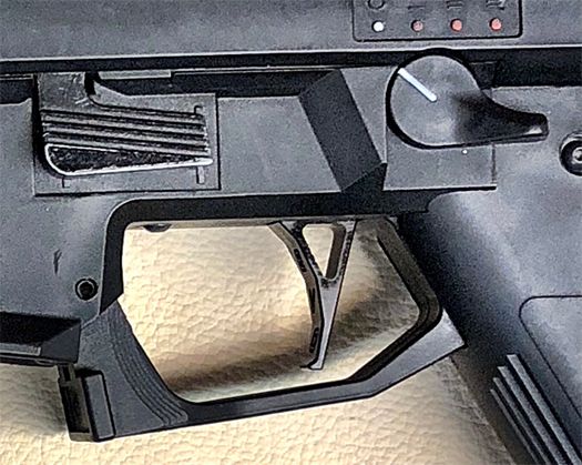 Cz evo 3 A1 flat trigger, cnc fræset og anodiseret aftrækker