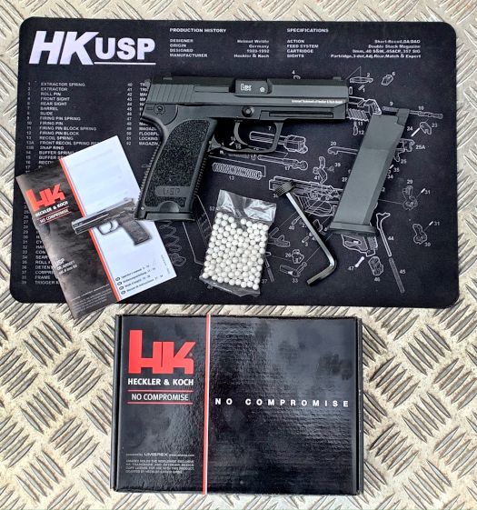 Heckler & Koch USP pistol, kulsyredrevet co2 pistol til 6 mm BB plastkugler Uma2.6356