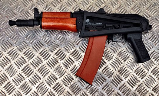 Kalashnikov AK 74 u SI120912_